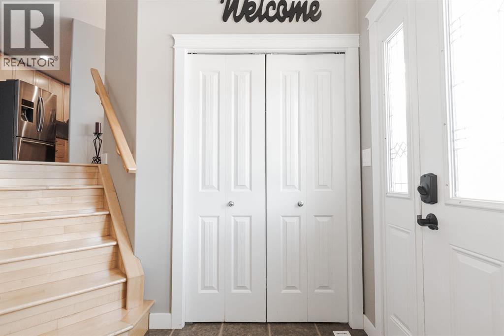 100 Honeysuckle Way, Fort McMurray