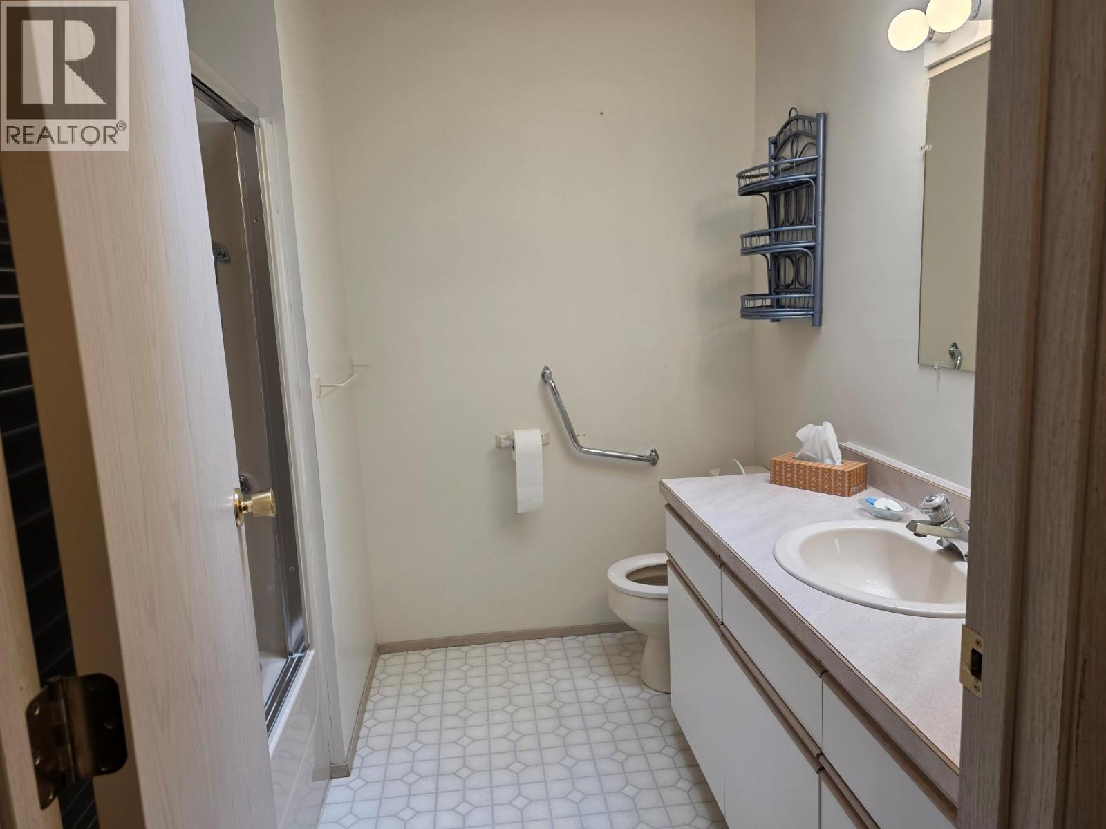 6660 21st Street, Grand Forks