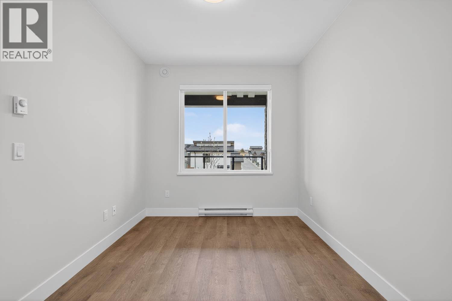 #210-1930 STARLING Drive, Tsawwassen