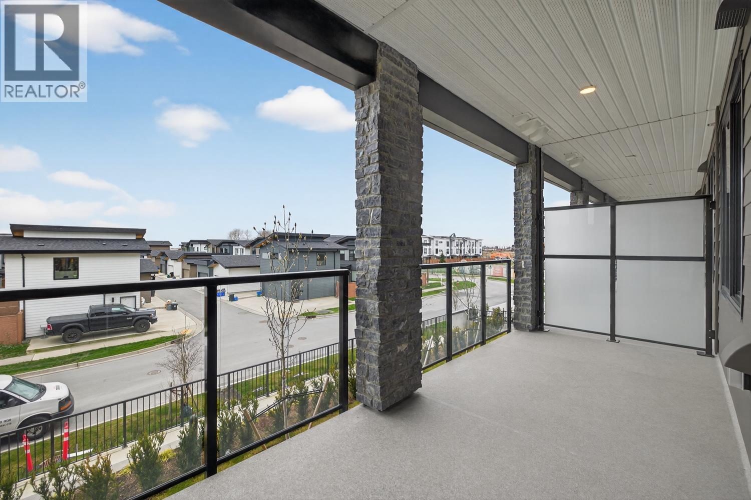 #210-1930 STARLING Drive, Tsawwassen