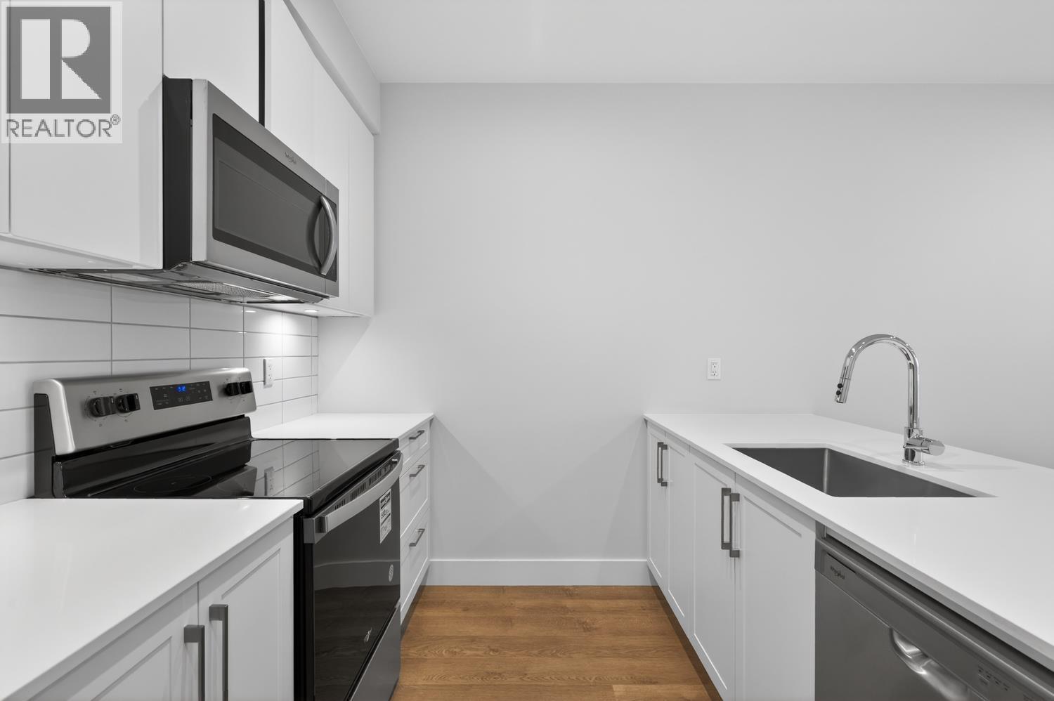 #210-1930 STARLING Drive, Tsawwassen