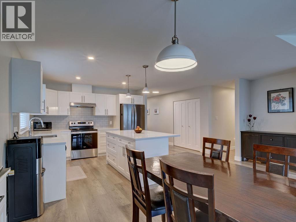 1028 CELIA CRESCENT, Gibsons