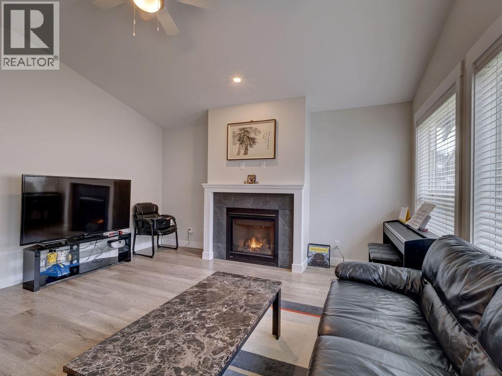 1028 CELIA CRESCENT, Gibsons