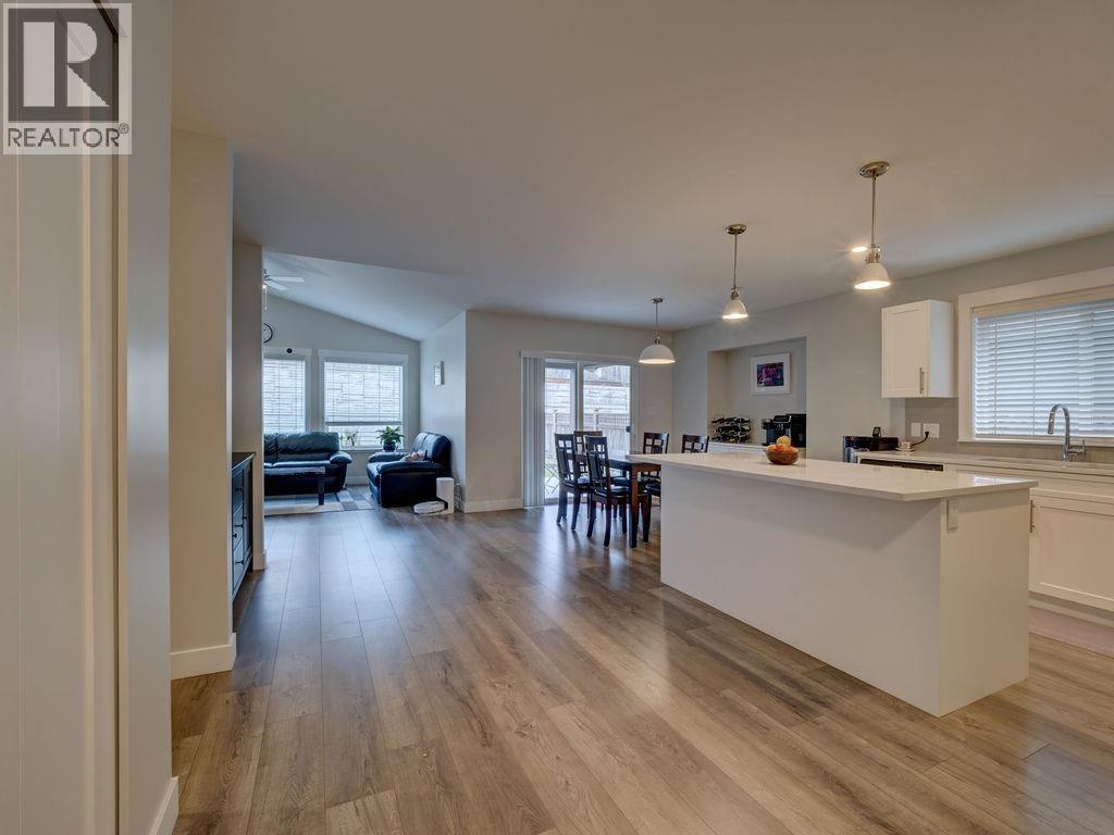 1028 CELIA CRESCENT, Gibsons