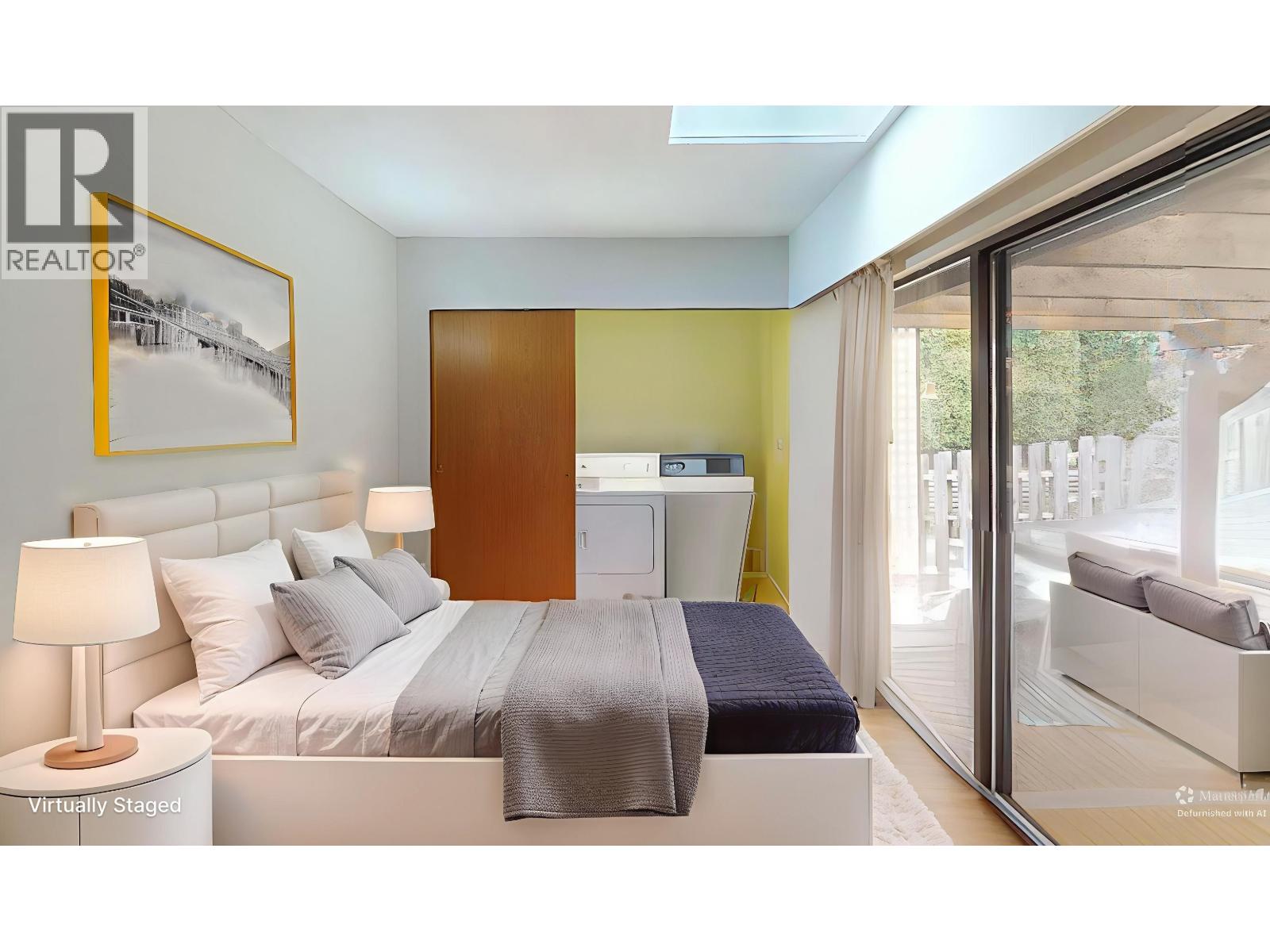 5808 ANCHOR ROAD, Sechelt