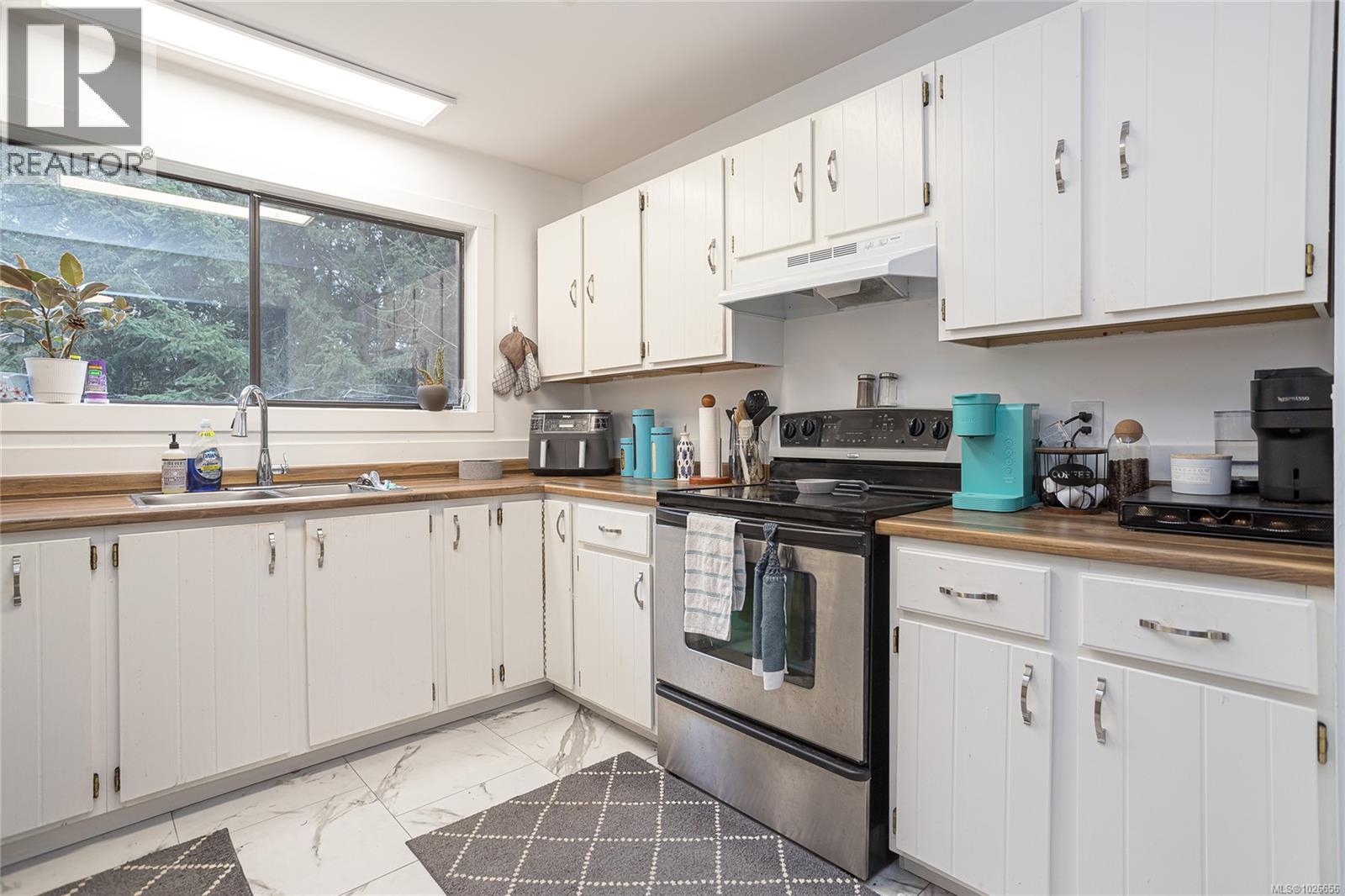 3723 Bayne Rd, Cobble Hill