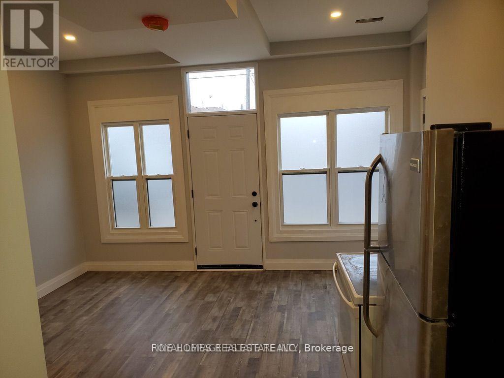 1762 KEELE STREET - Photo 4 of 9, Toronto (Keelesdale-Eglinton West), Ontario