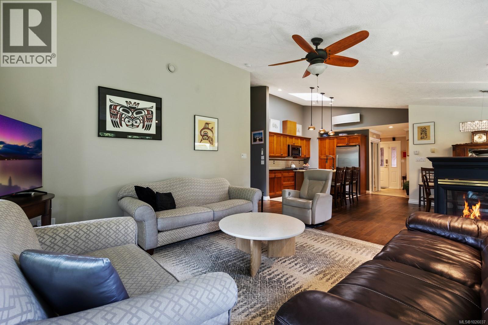 119 44 Anderton Ave, Courtenay