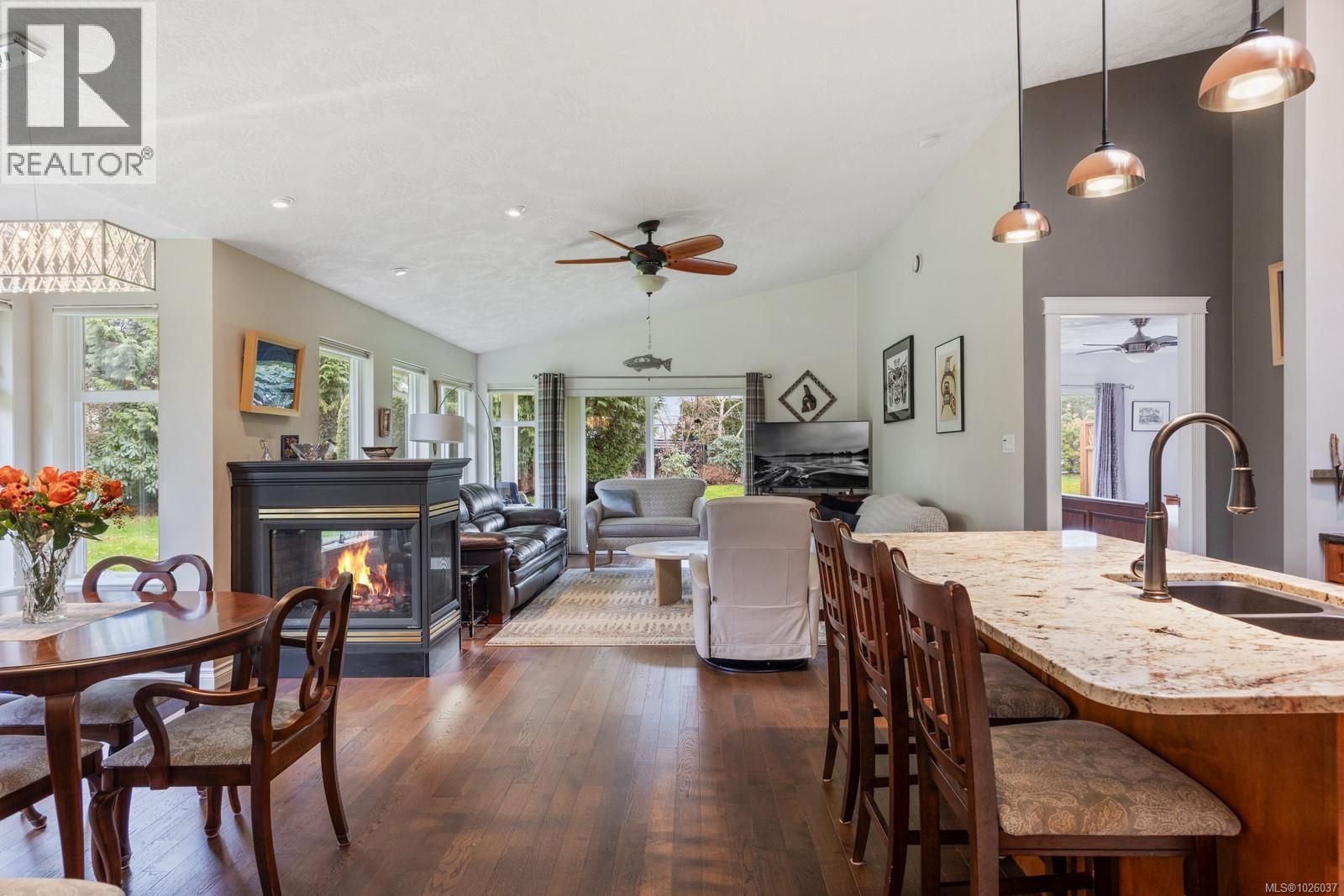 119 44 Anderton Ave, Courtenay