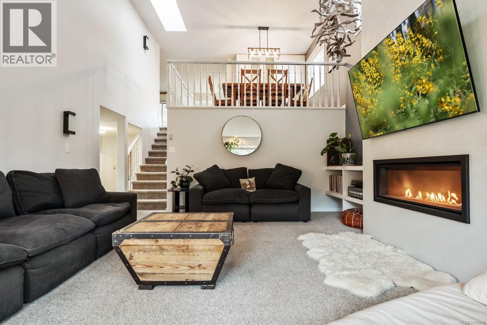 1354 Malahat Dr - Photo 3 of 49, Courtenay, British Columbia