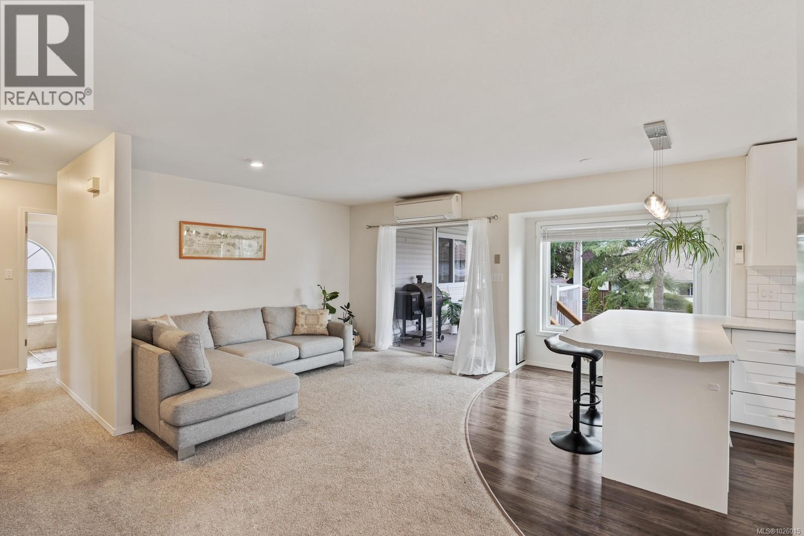 1354 Malahat Dr, Courtenay