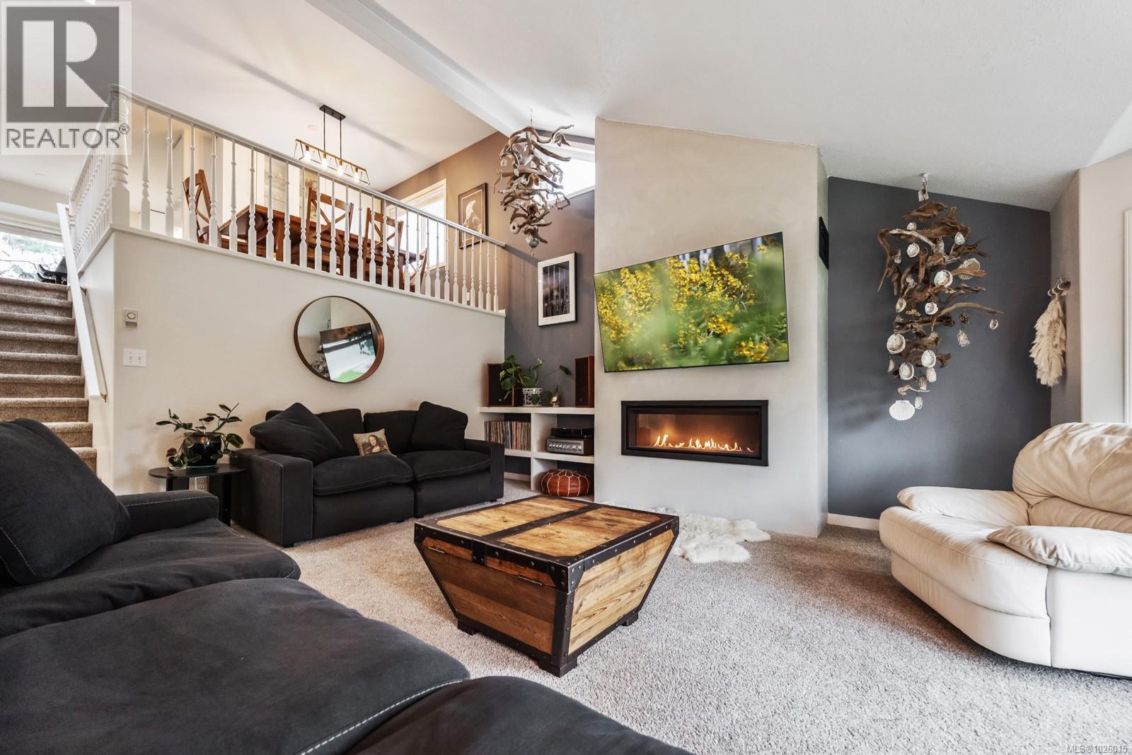 1354 Malahat Dr - Photo 2 of 49, Courtenay, British Columbia