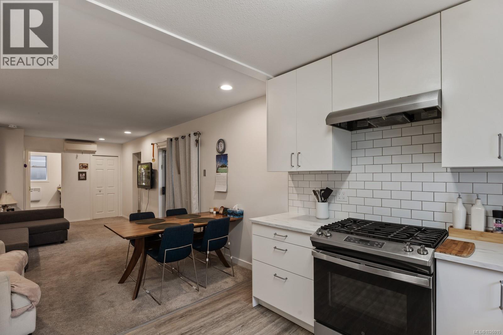 1354 Malahat Dr, Courtenay