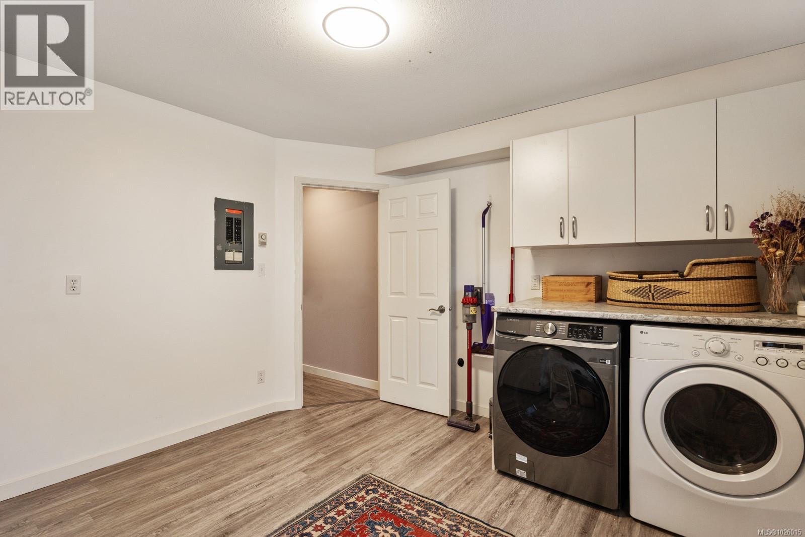 1354 Malahat Dr, Courtenay