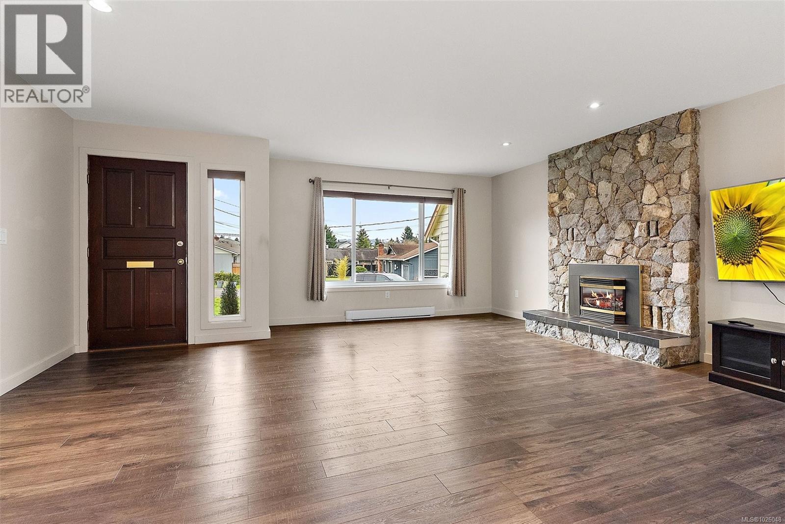 10411 Finch Pl, Sidney