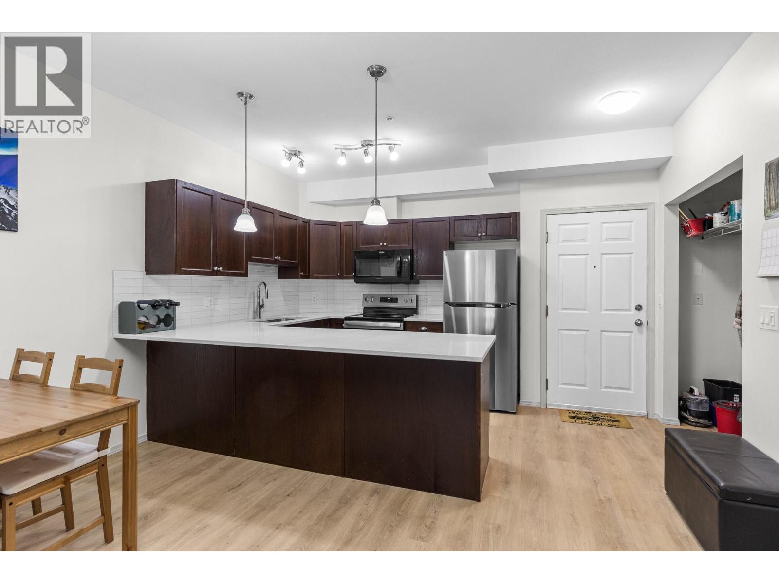 119 250 Hollywood Road South, Kelowna