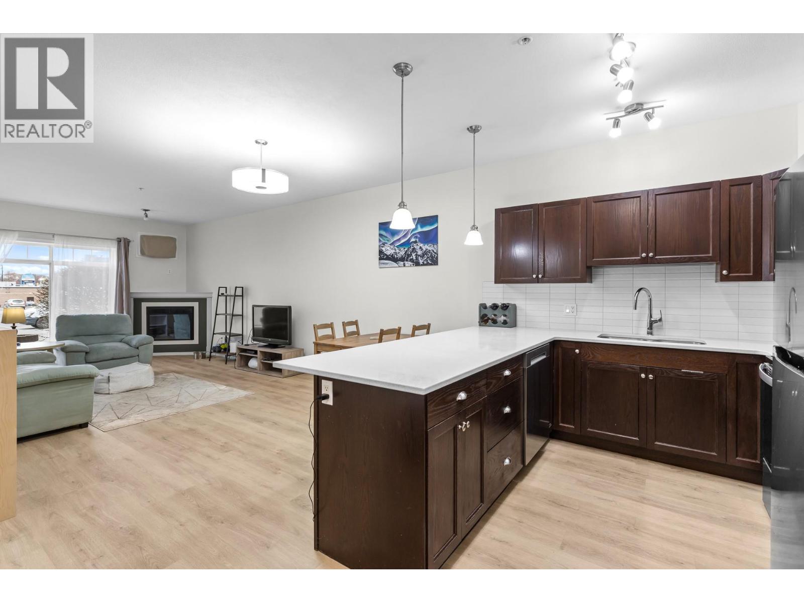 119 250 Hollywood Road South, Kelowna