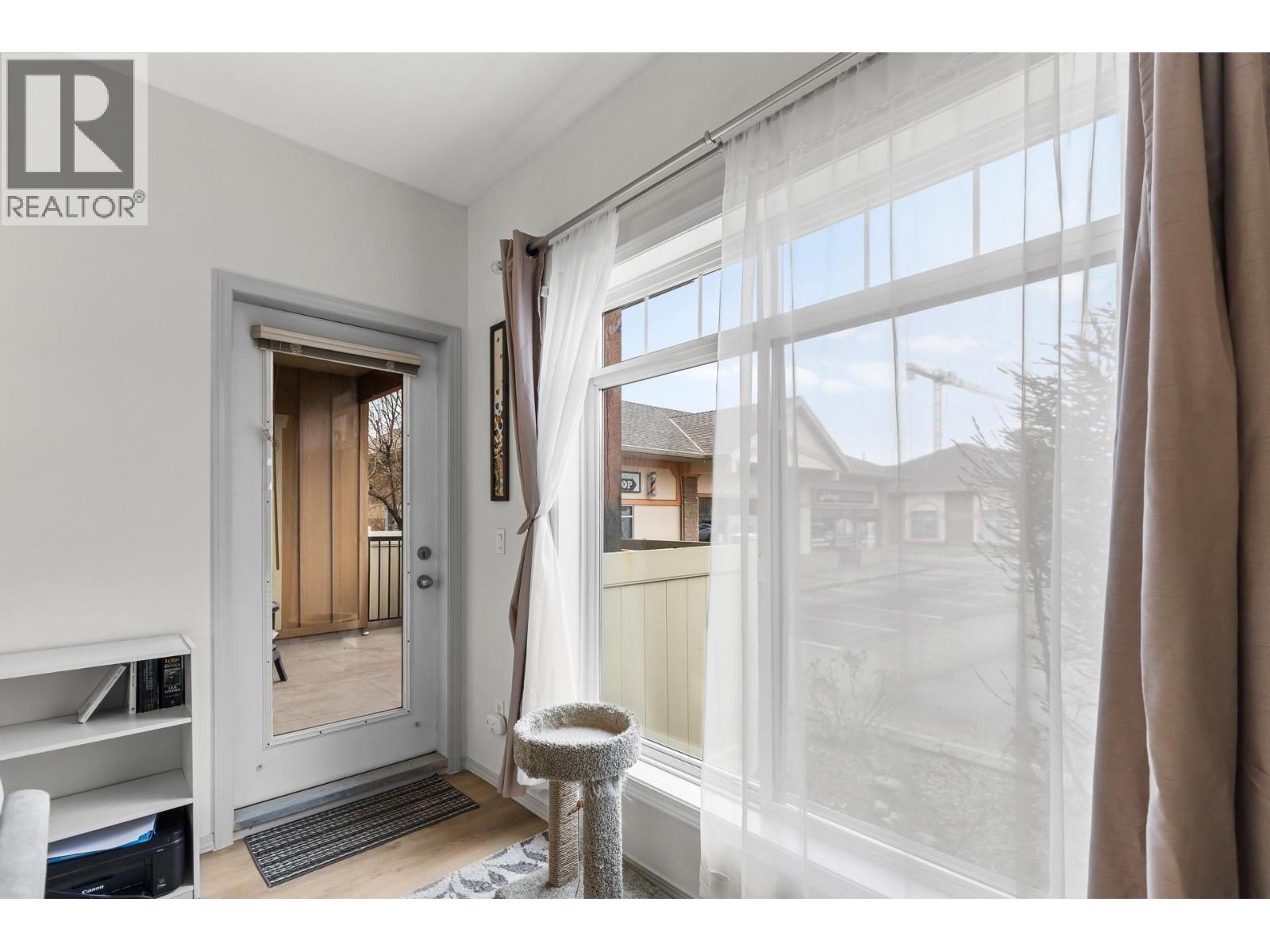 119 250 Hollywood Road South, Kelowna