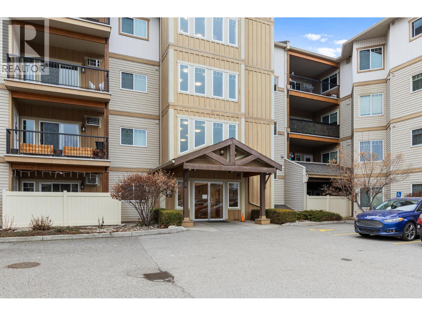 119 250 Hollywood Road South, Kelowna