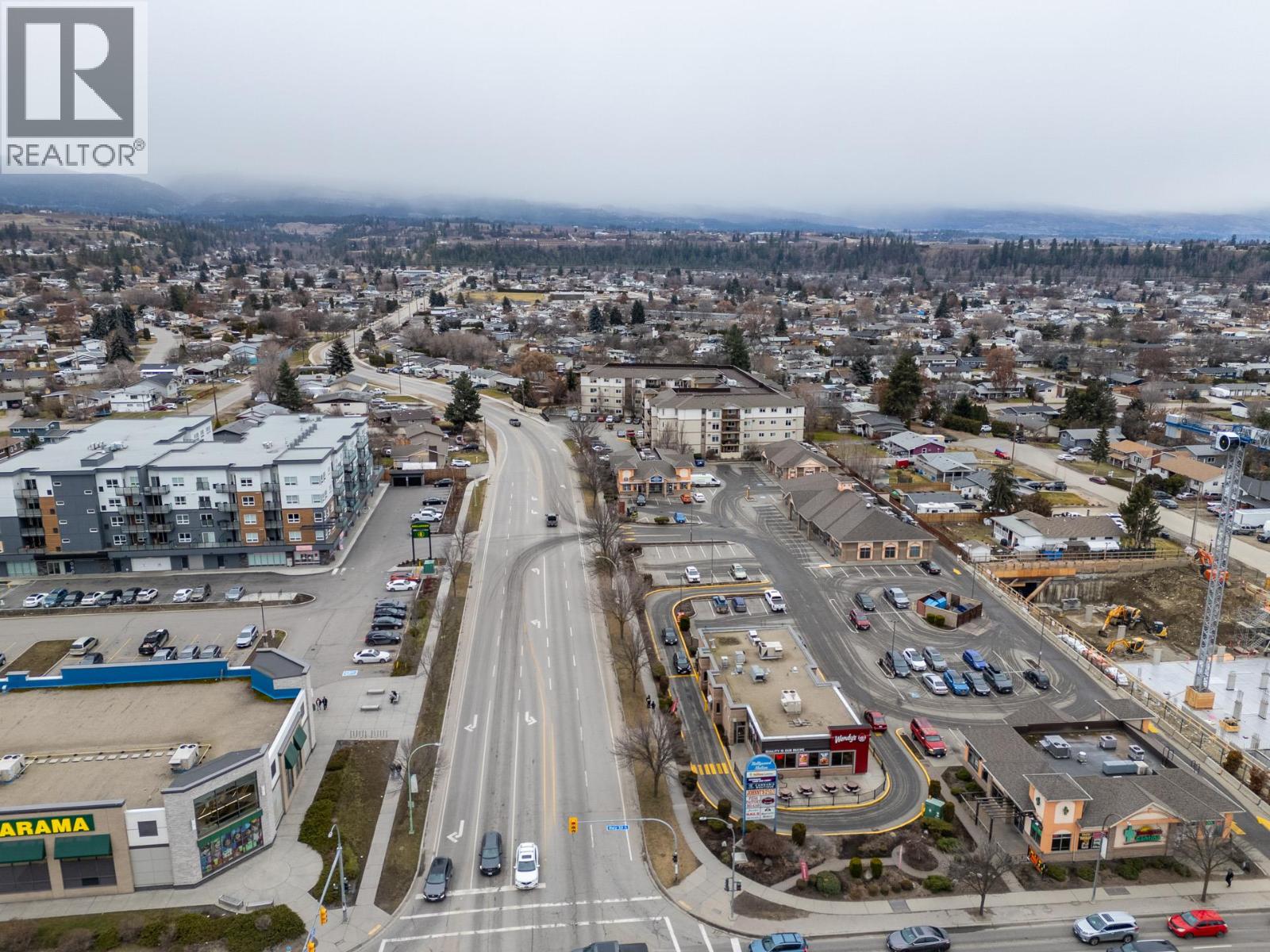 119 250 Hollywood Road South, Kelowna