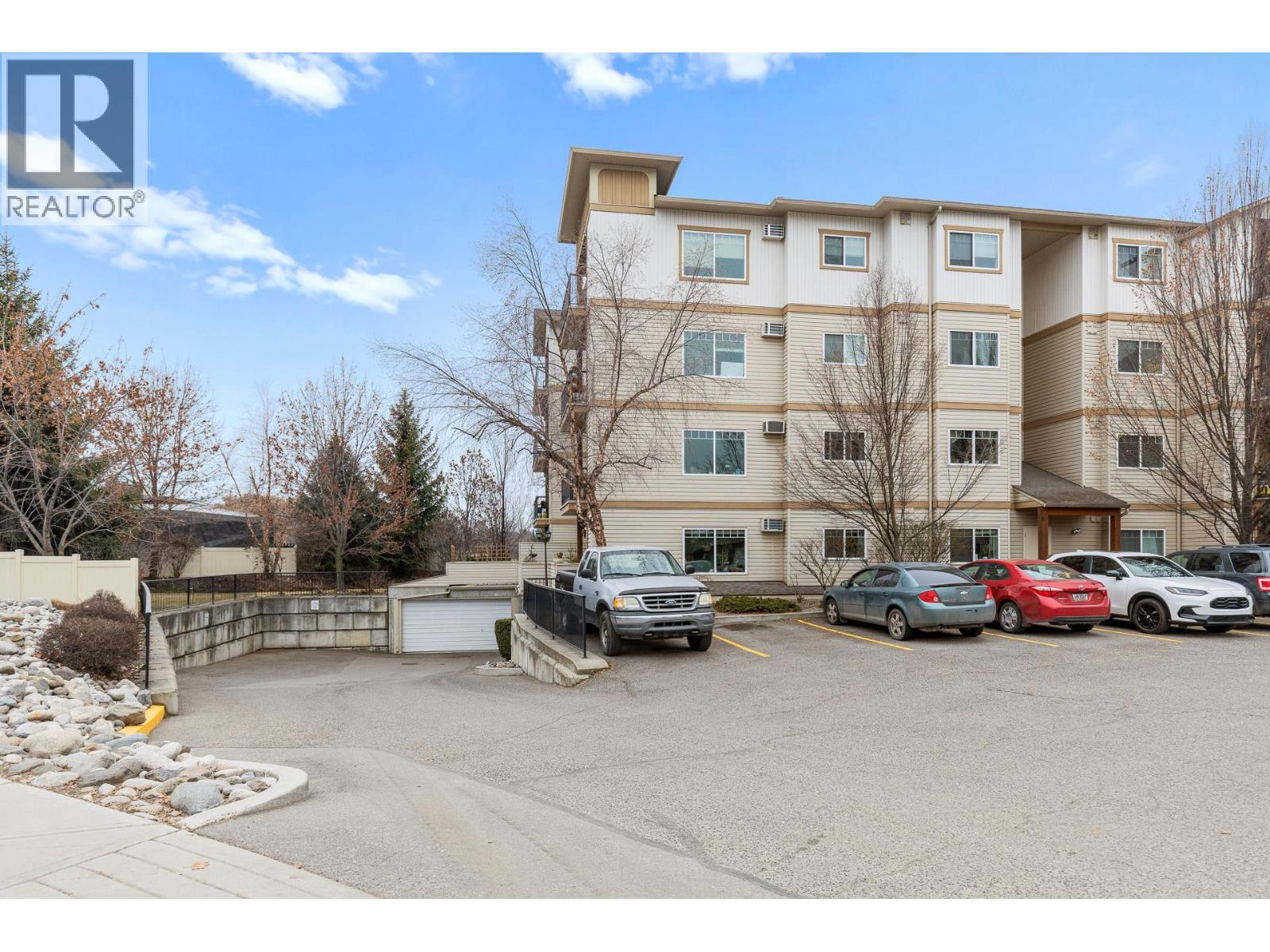 119 250 Hollywood Road South, Kelowna