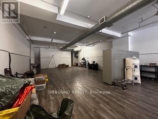 401 Donlands Unit Main photo 3