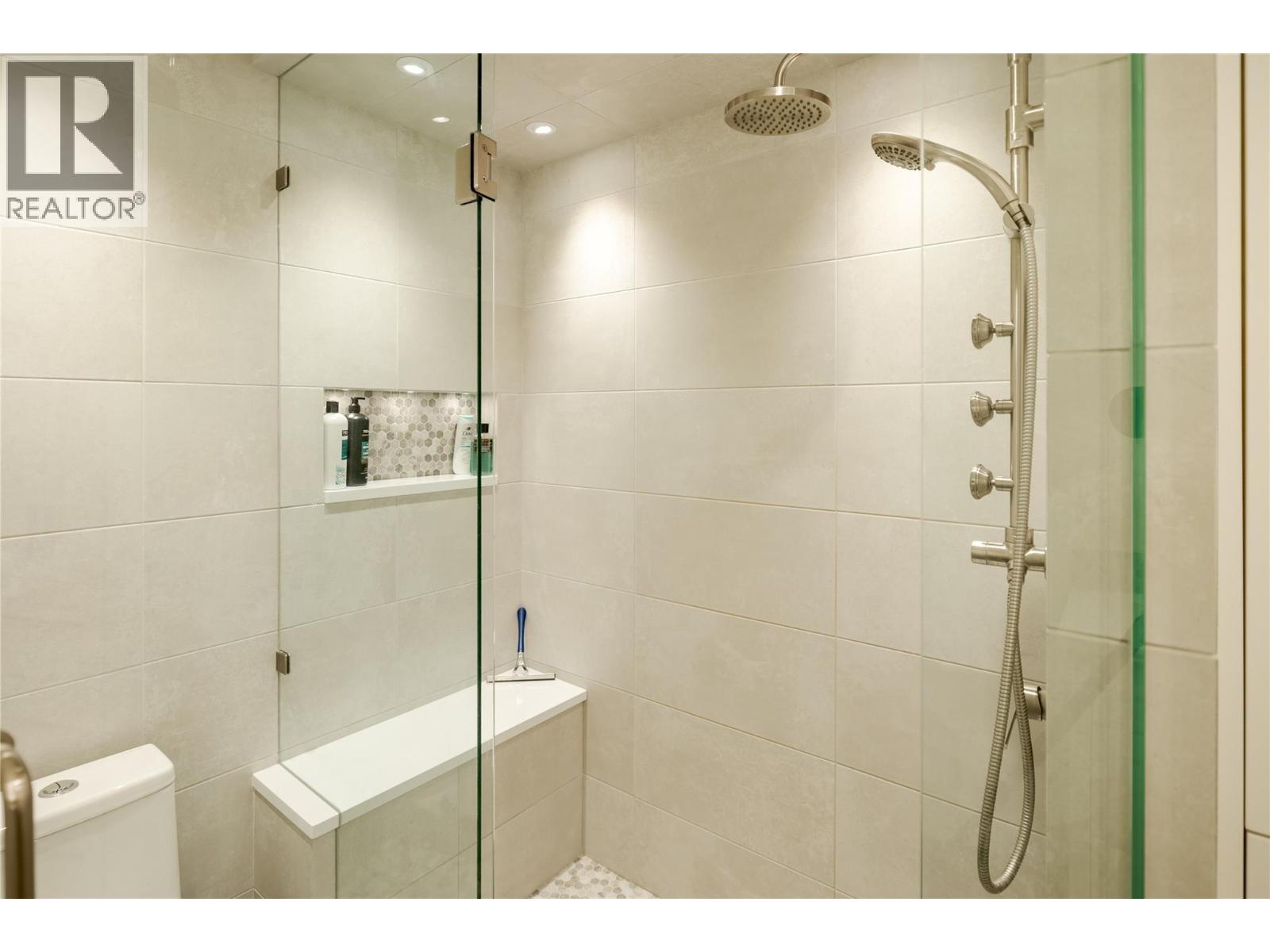 116 2901 Abbott Street, Kelowna