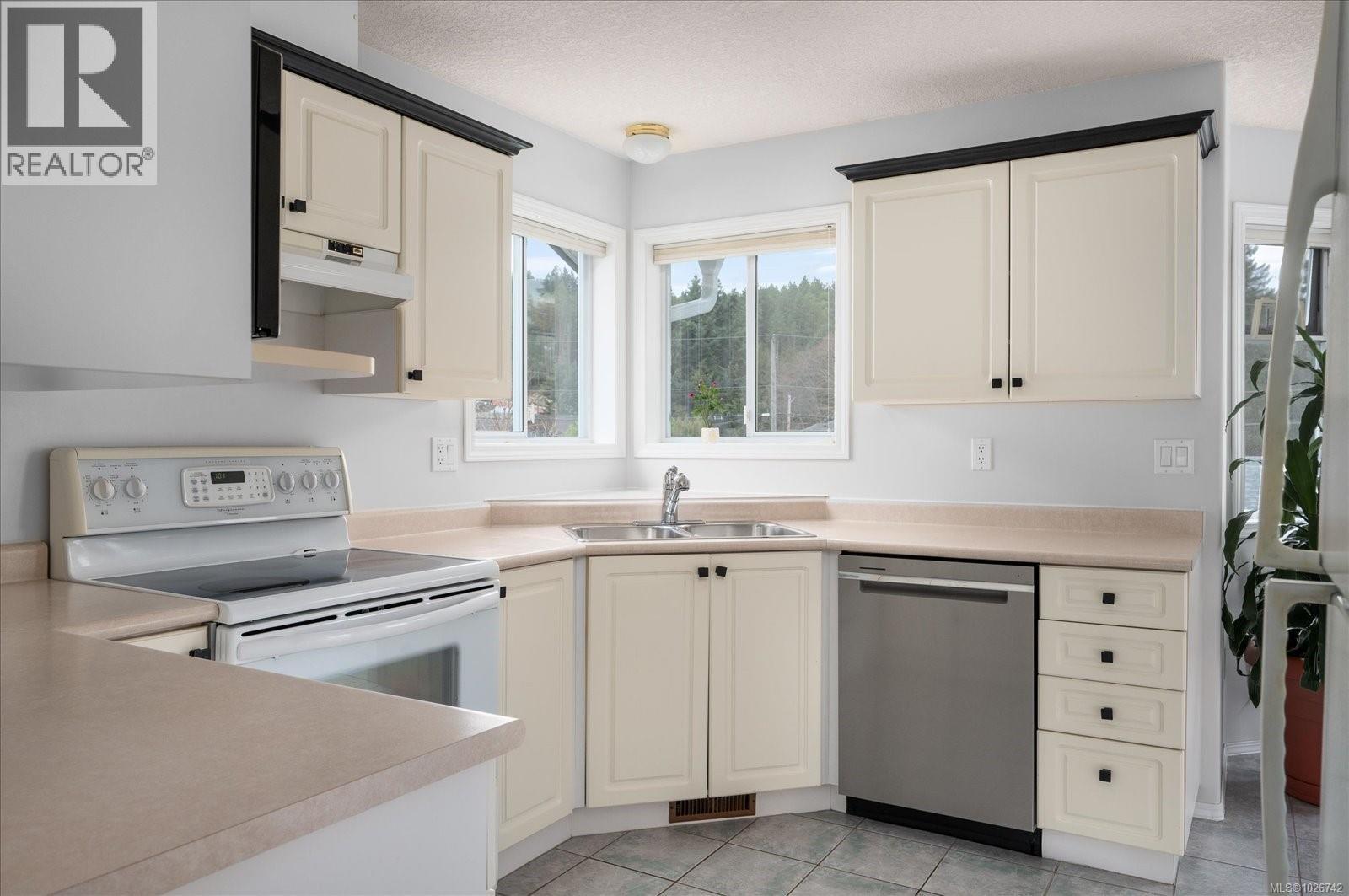 758 De Frane Crt, Ladysmith