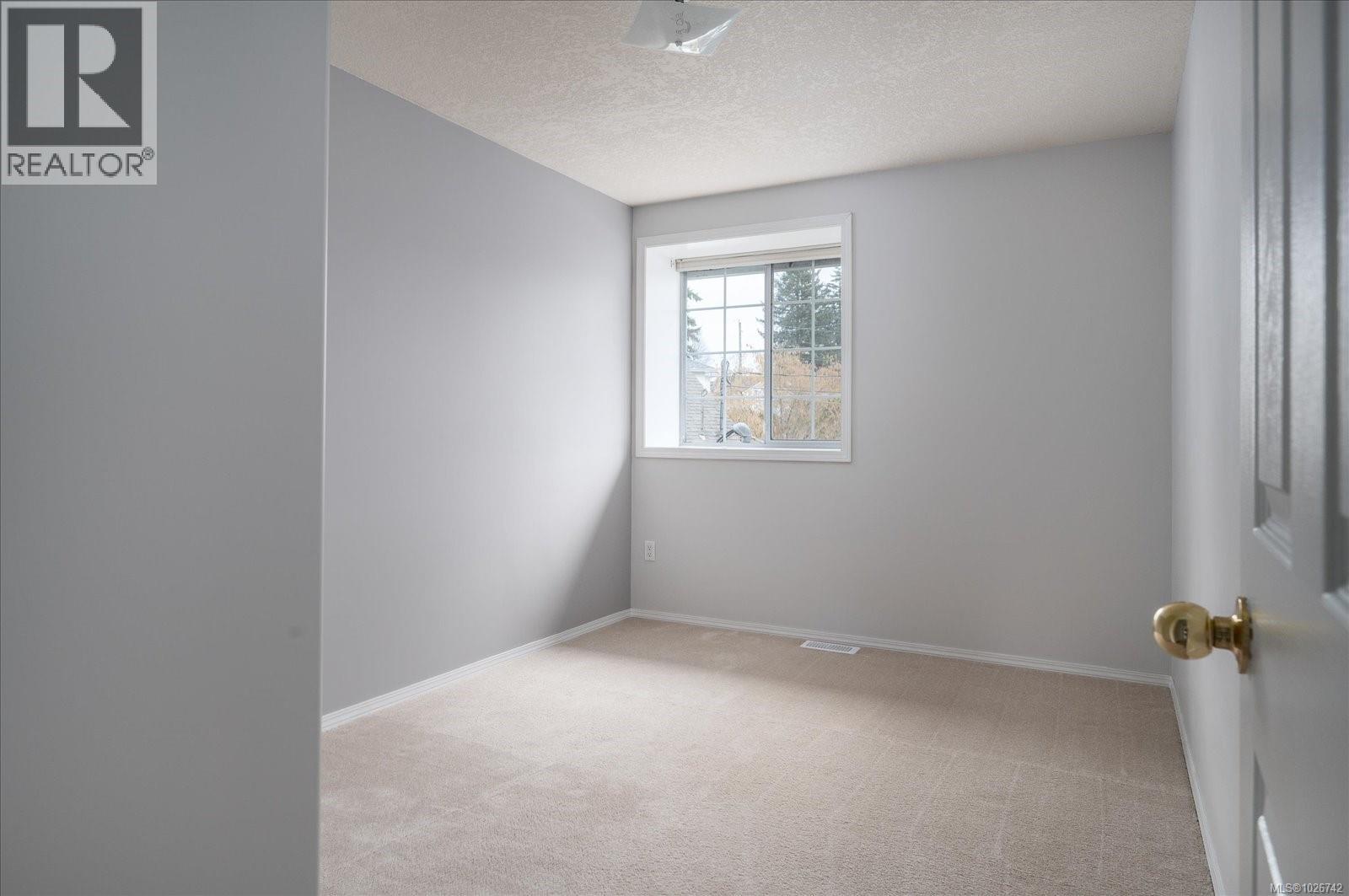 758 De Frane Crt, Ladysmith