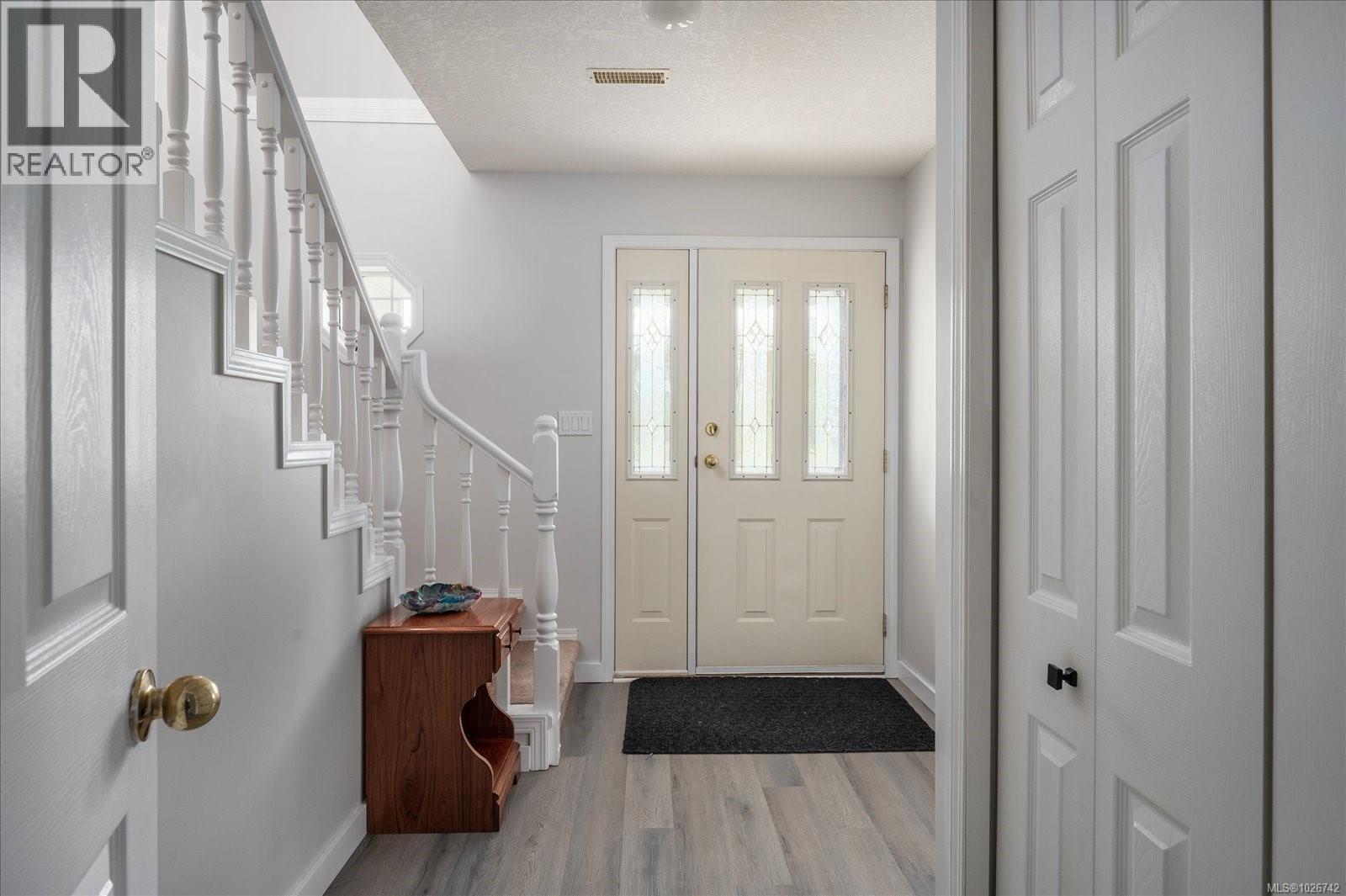 758 De Frane Crt, Ladysmith