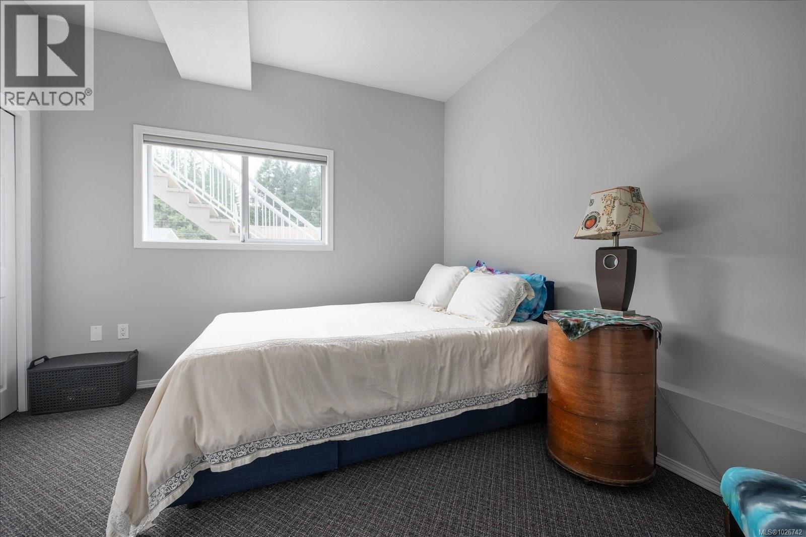 758 De Frane Crt, Ladysmith