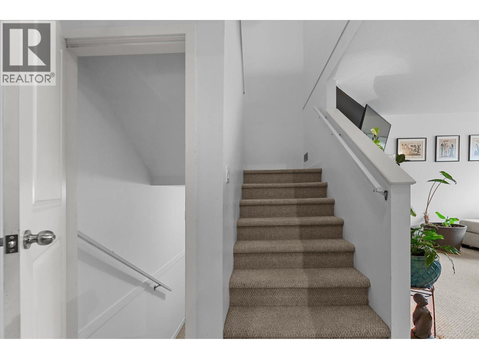 2003 Montego Street, West Kelowna