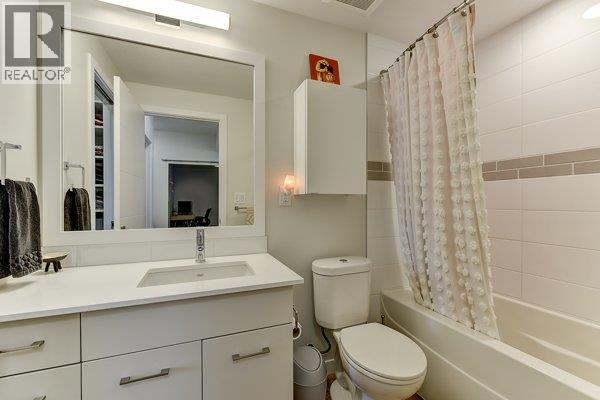 505 722 Valley Road, Kelowna