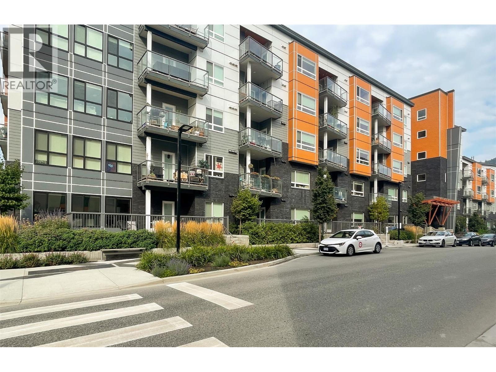 505 722 Valley Road, Kelowna