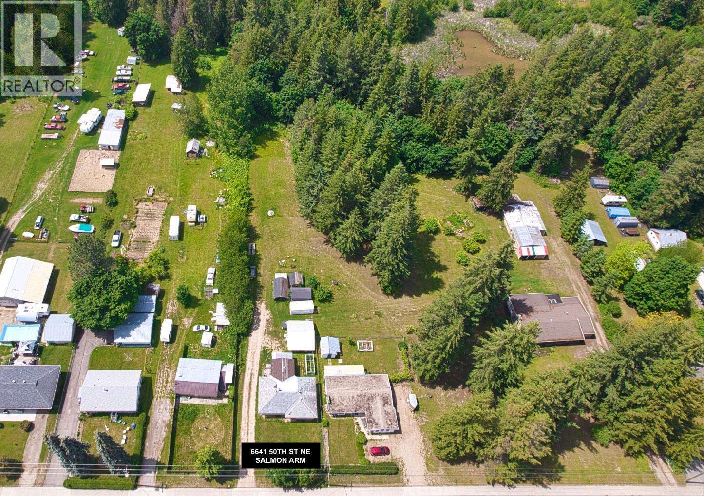 6641 50th Street NE, Salmon Arm