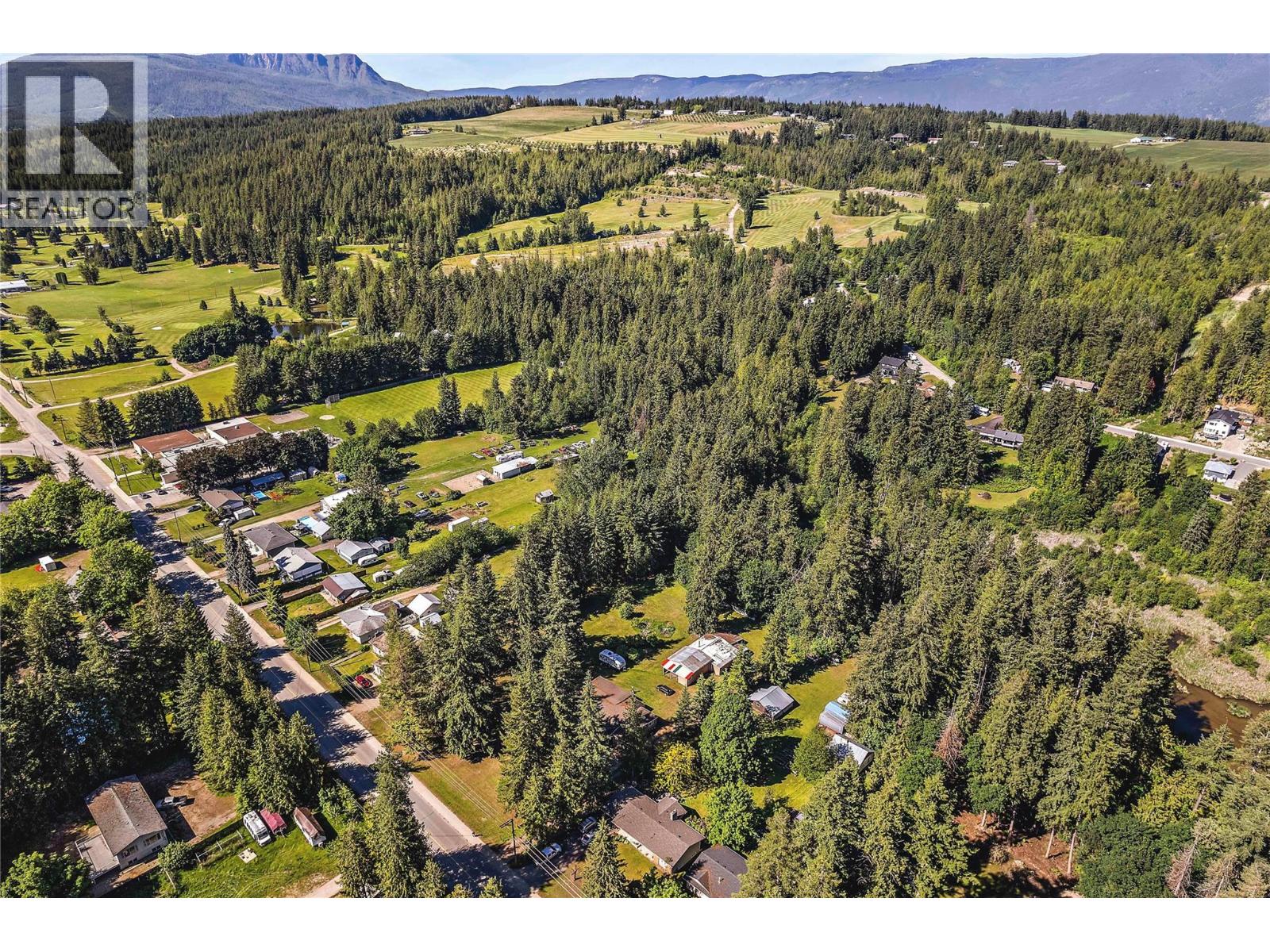 6611 50th Street NE, Salmon Arm