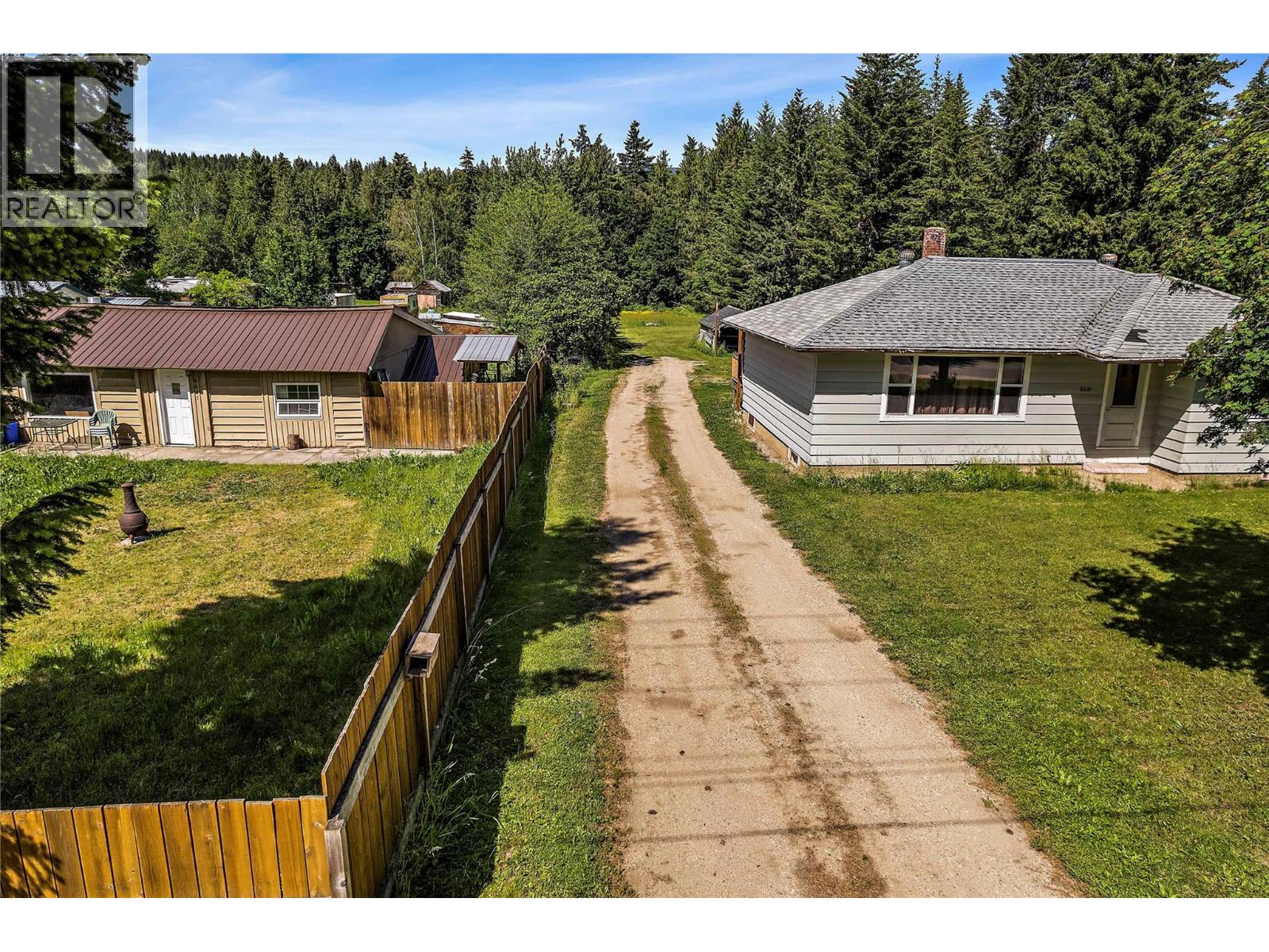 6641 50th Street NE, Salmon Arm