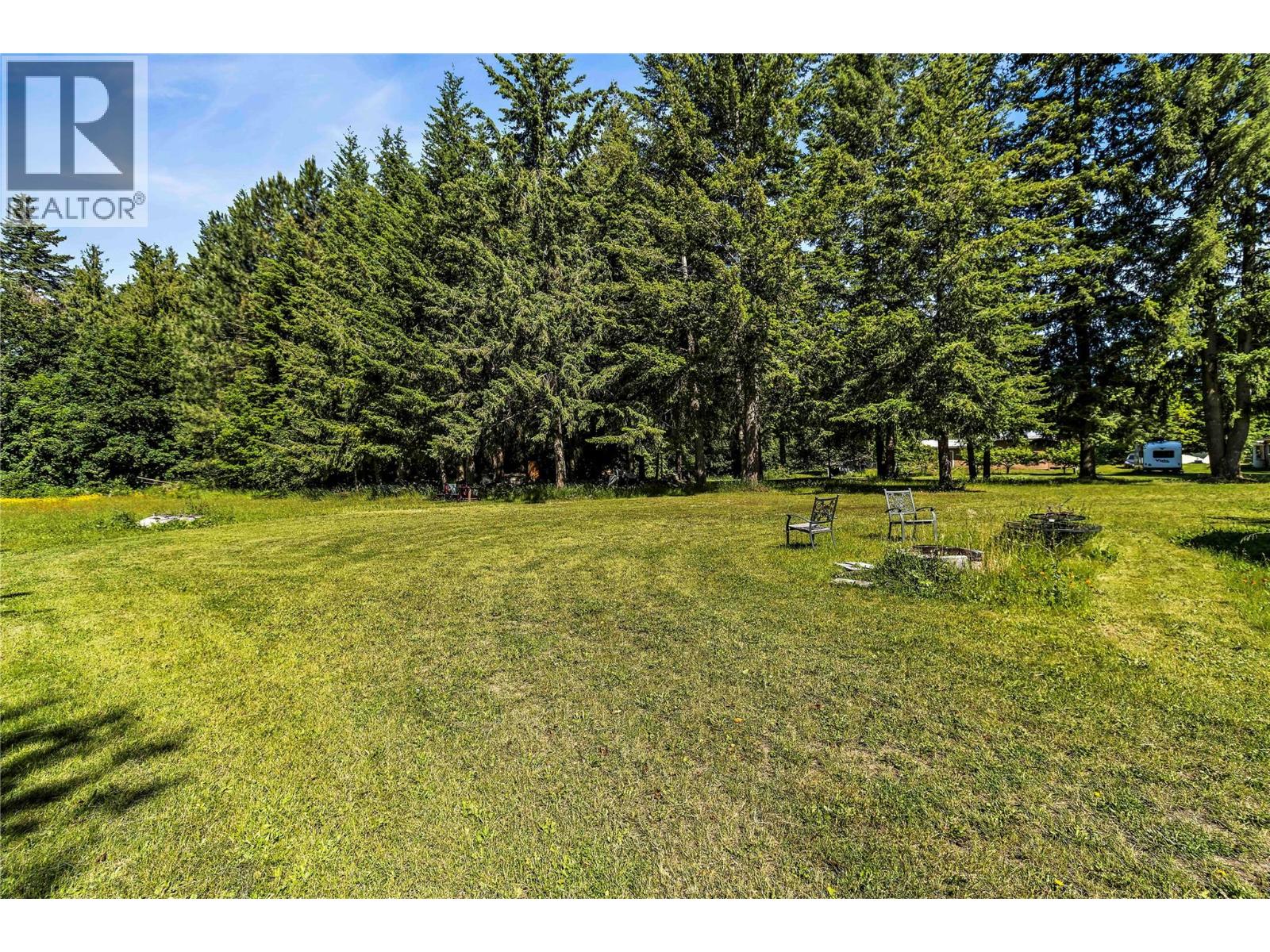 6641 50th Street NE, Salmon Arm