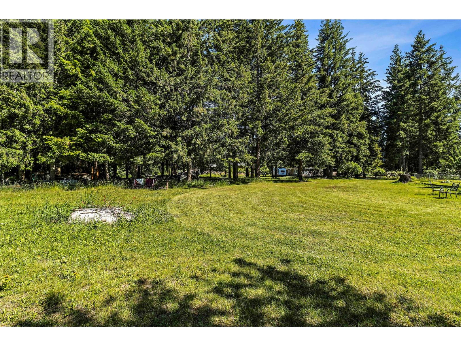 6641 50th Street NE, Salmon Arm