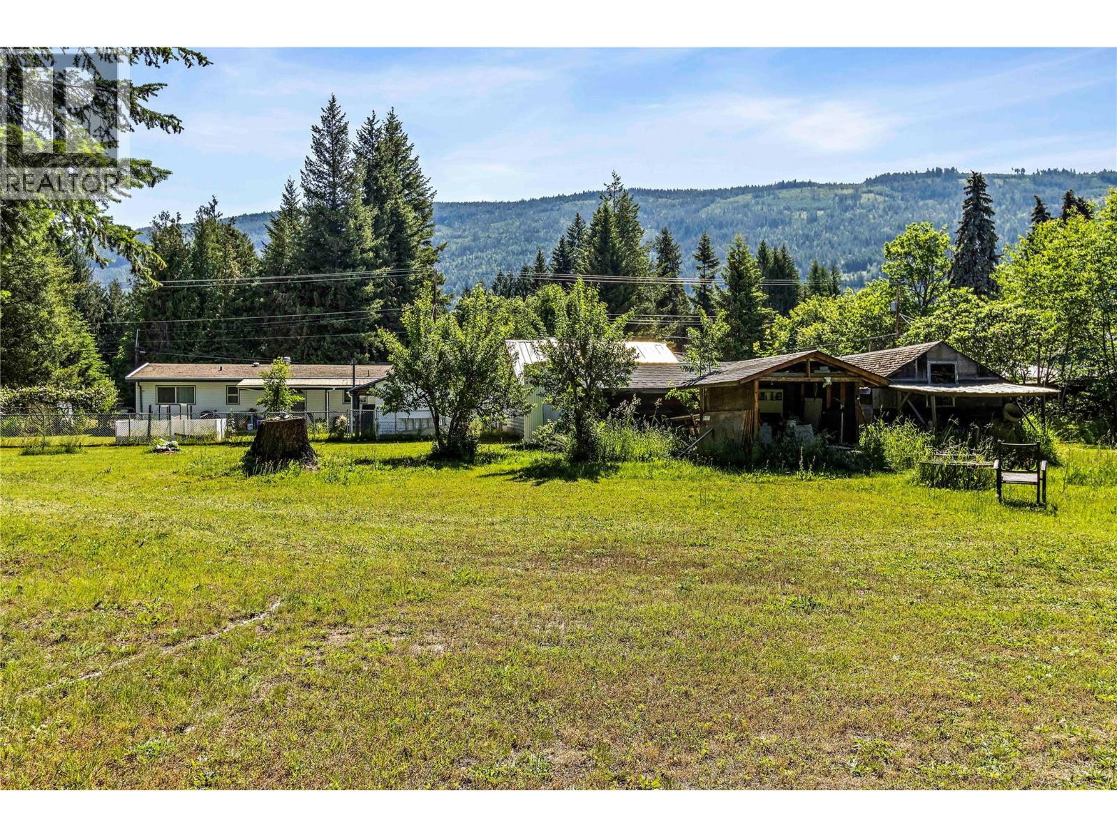 6641 50th Street NE, Salmon Arm