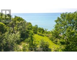 7041 Blue Coast Heights, Plymptonwyoming, ON N0N1E0 Photo 17