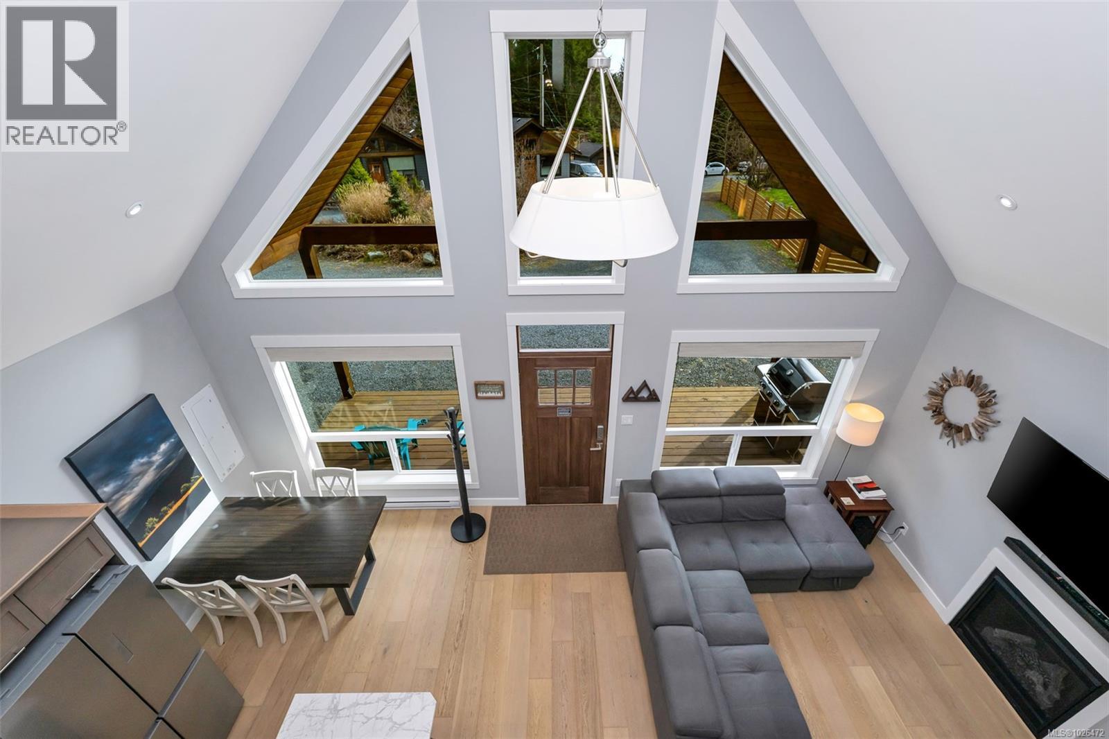 3836 Trailhead Dr, Sooke