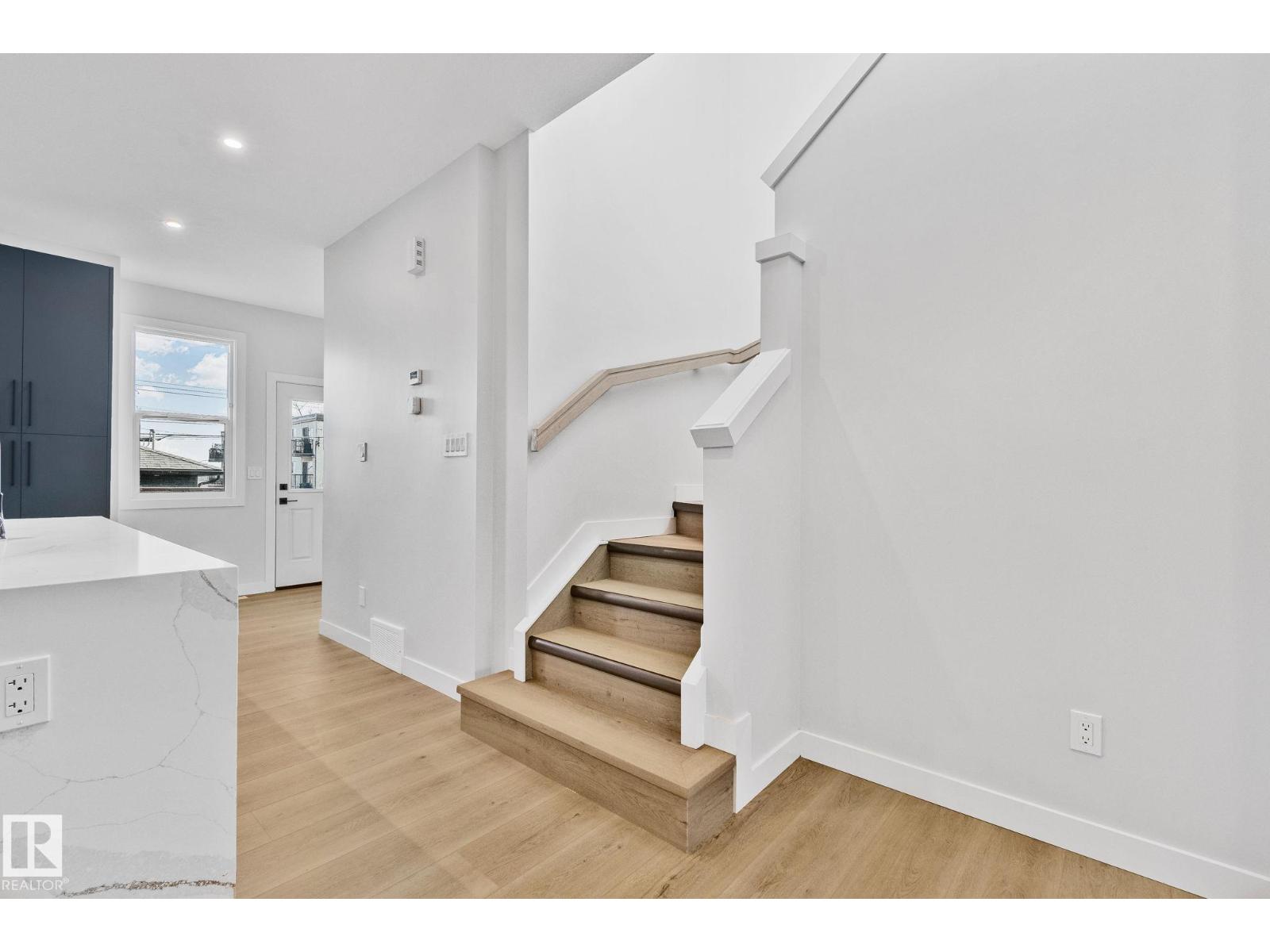 12717 114 ST NW - 12