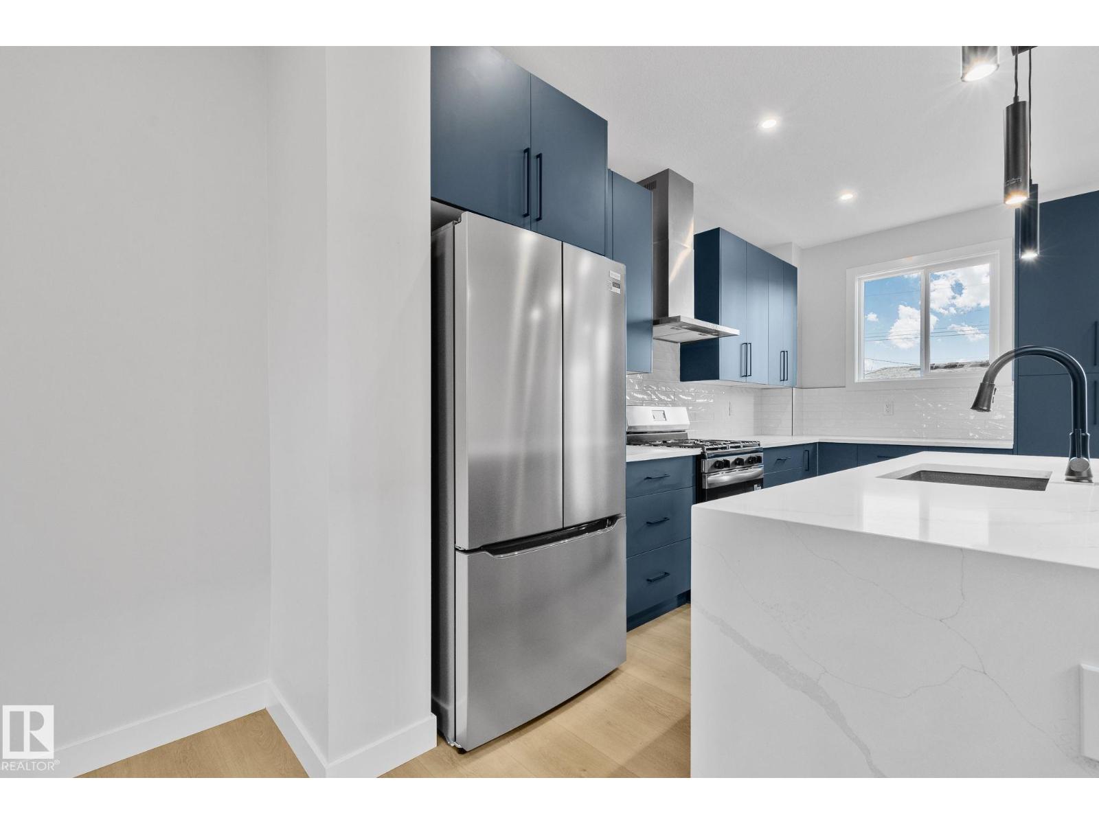 12717 114 ST NW - 9