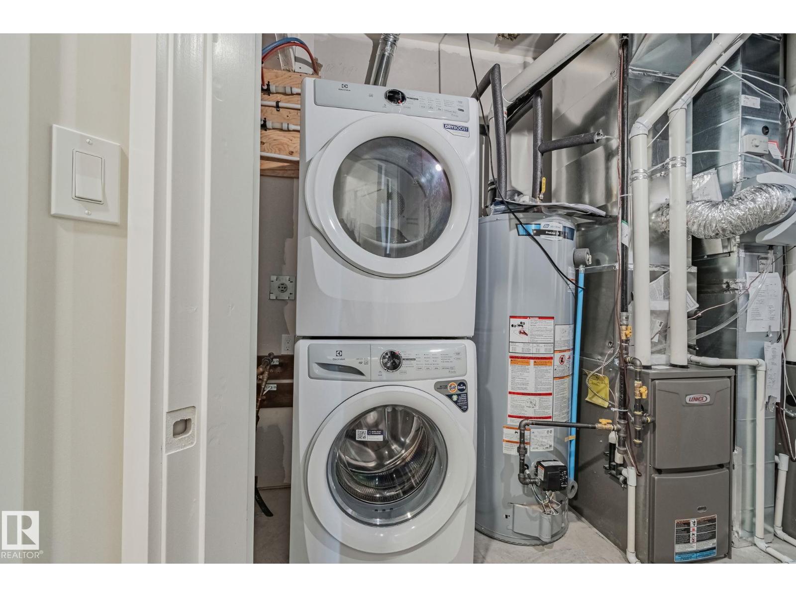 12717 114 ST NW - 45