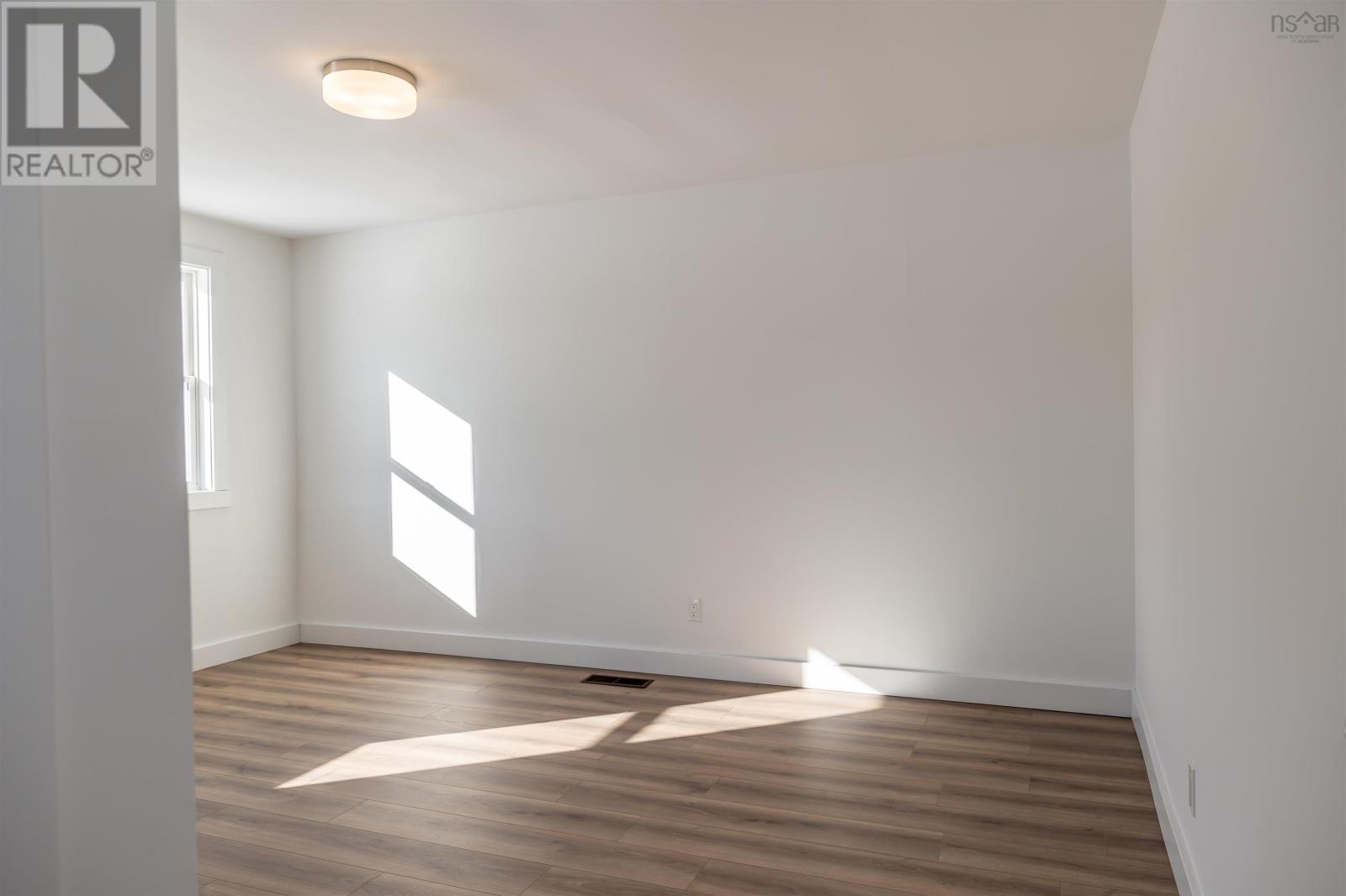 Property 22 of 49 of 1592 Granton Abercrombie Road