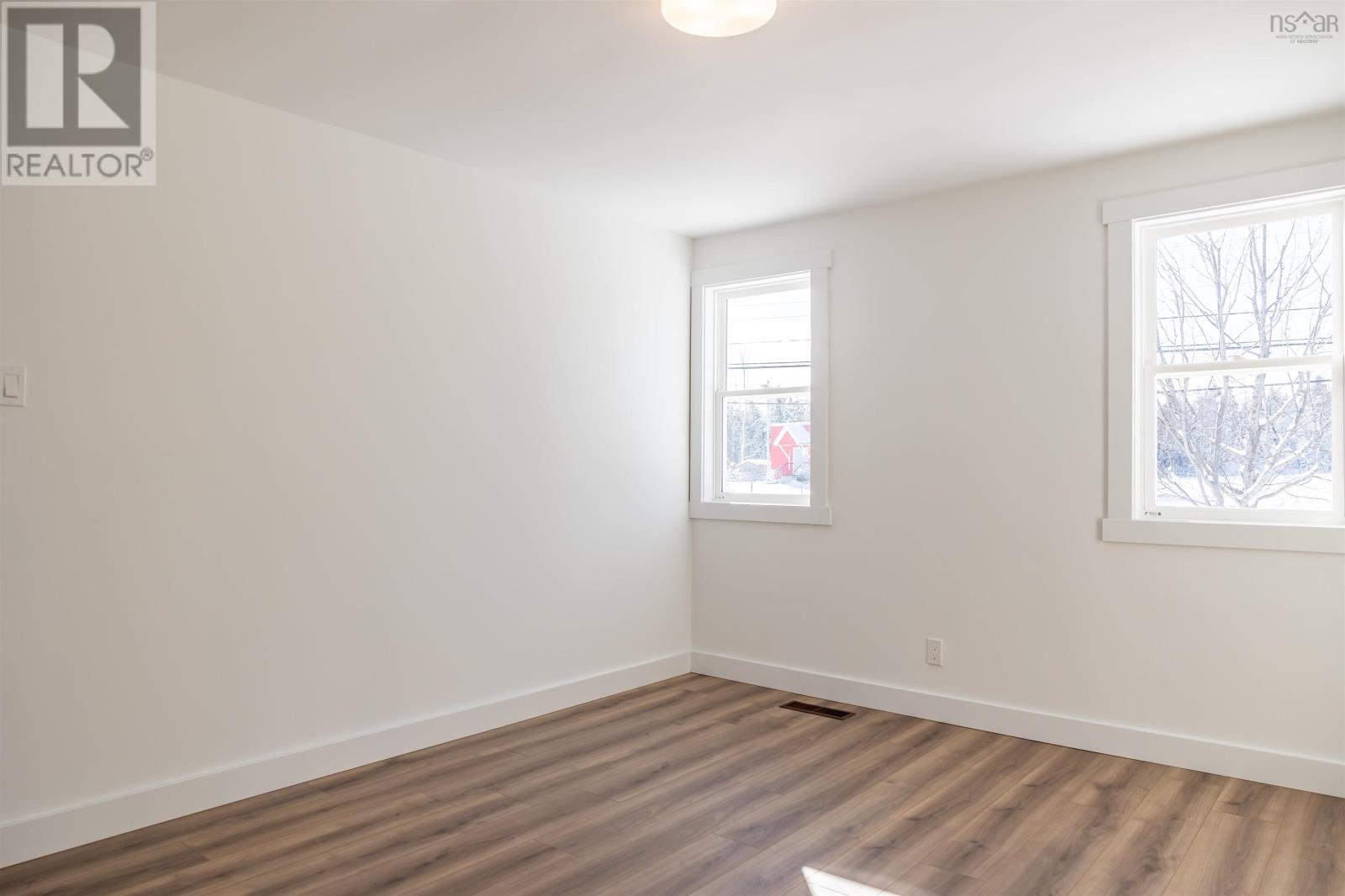 Property 23 of 49 of 1592 Granton Abercrombie Road