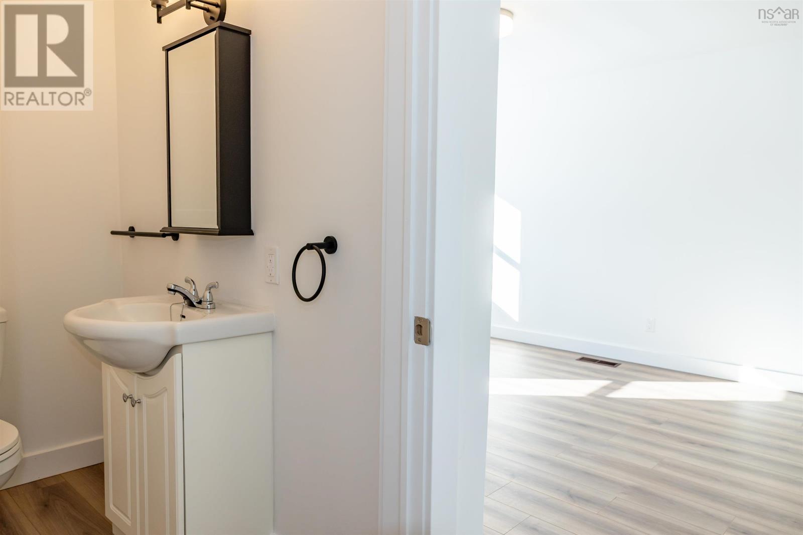 Property 26 of 49 of 1592 Granton Abercrombie Road