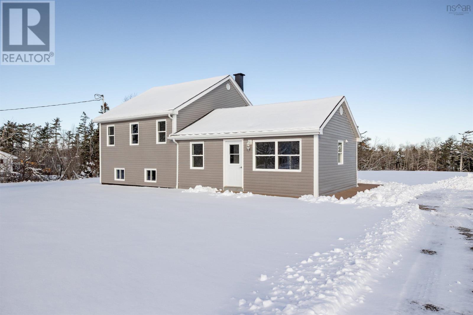 Property 49 of 49 of 1592 Granton Abercrombie Road