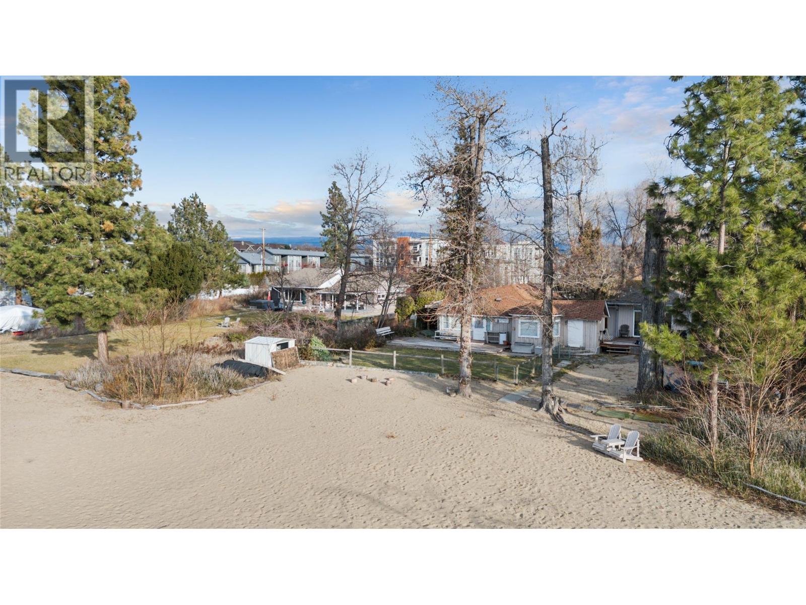 4164 Lakeshore Road - 17
